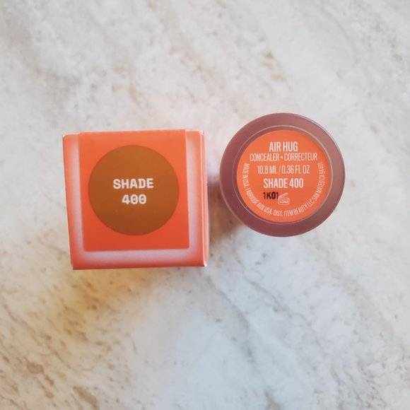 Item Beauty Air Hug Concealer - Picture 2 of 4